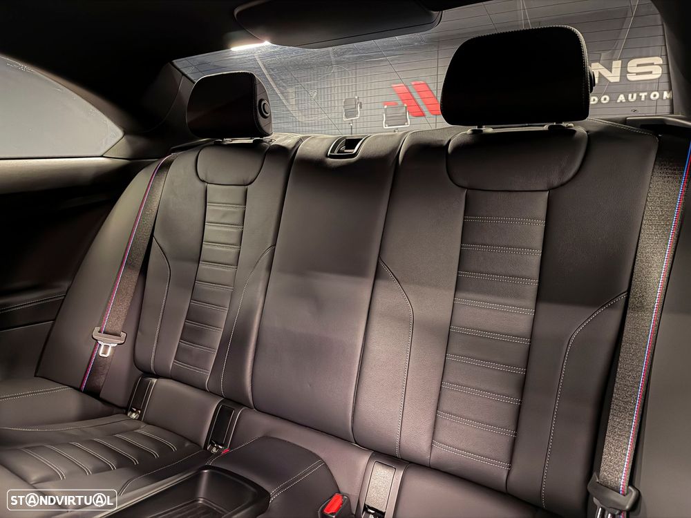 BMW M2 Auto - 11