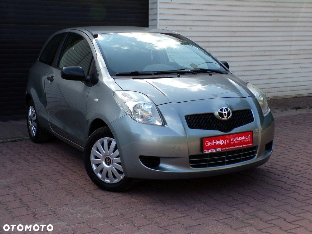 Toyota Yaris - 4