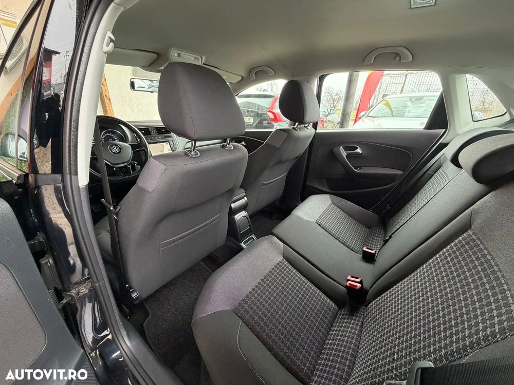 Volkswagen Polo 1.4 TDI (Blue Motion Technology) Comfortline - 6