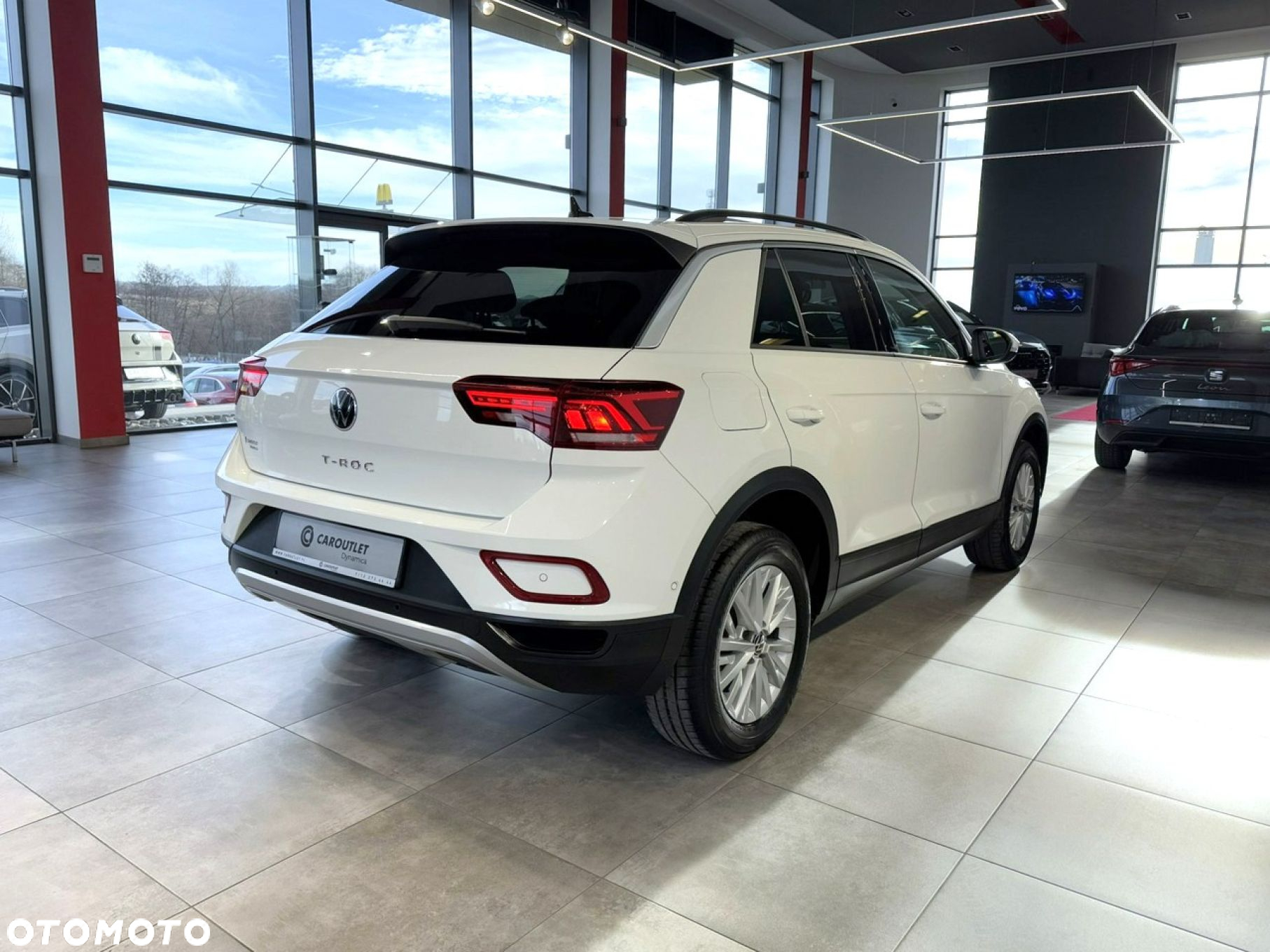 Volkswagen T-Roc - 9
