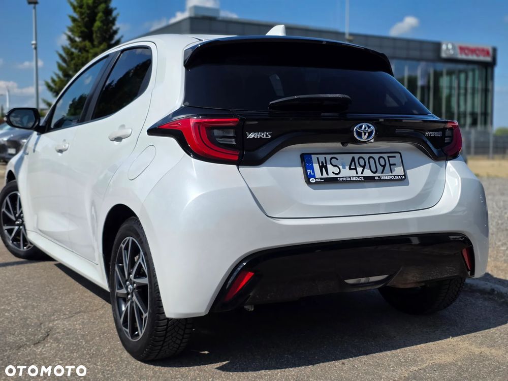 Toyota Yaris - 17
