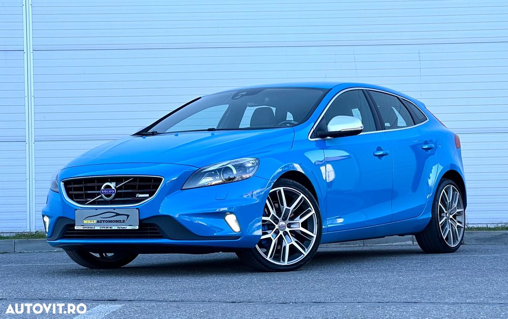 Volvo V40 D3 Geartronic RDesign - 1