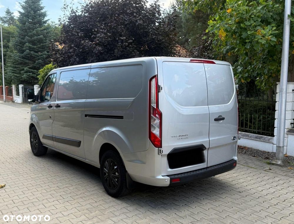 Ford Transit Custom - 10