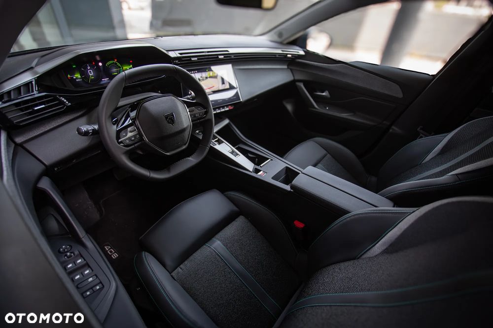 Peugeot 408 1.2 PureTech mHEV Allure S&S e-DSC6 - 12