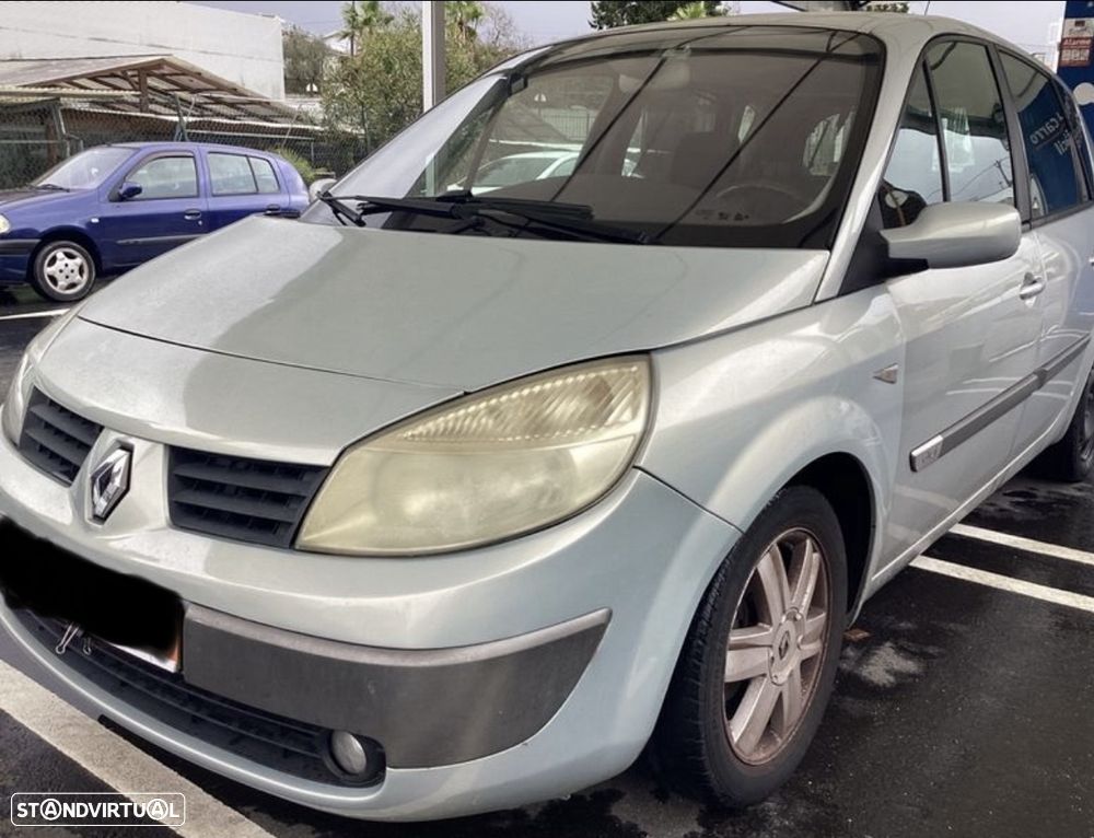 Renault Scénic - 1