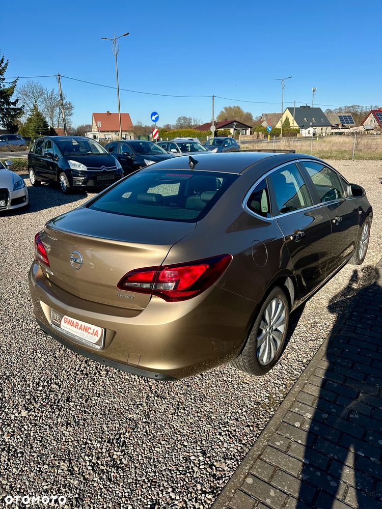 Opel Astra 1.4 Turbo - 7