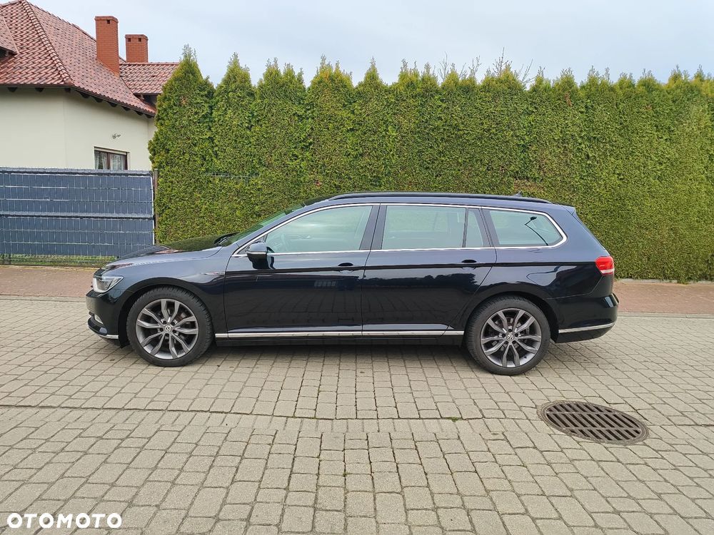 Volkswagen Passat 2.0 TDI SCR DSG 4Motion Elegance - 4