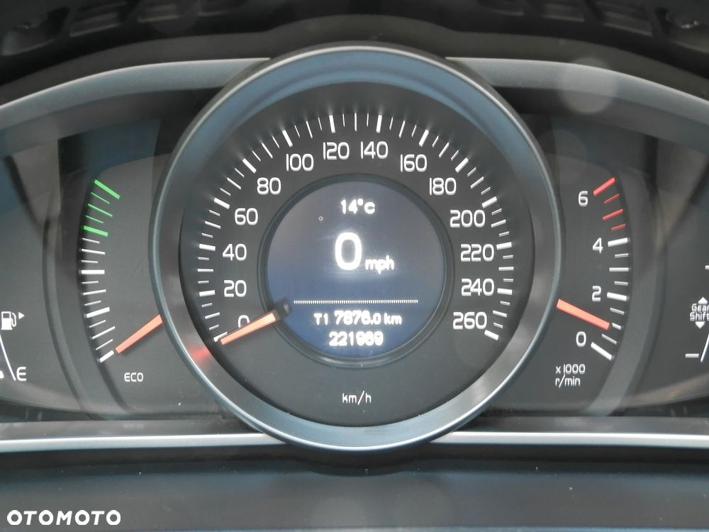 Volvo V40 Cross Country D2 - 7