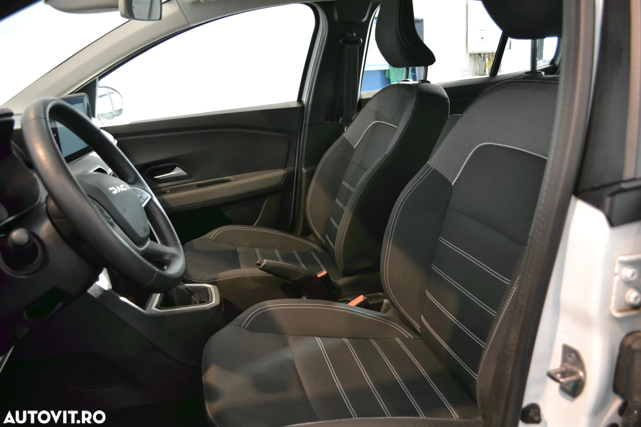 Dacia Logan TCe 90 MT6 Expression - 6