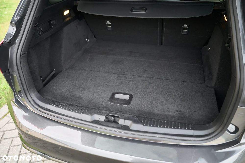 Ford Focus 1.5 EcoBlue Start-Stopp-System ST-LINE X - 21