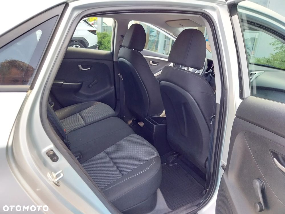 Hyundai i30 1.4 Classic - 14