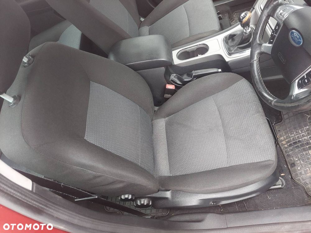 FOTELE KOMPLET LEWY PRAWY KANAPA TYŁ FORD MONDEO MK4 HB 5D - 2