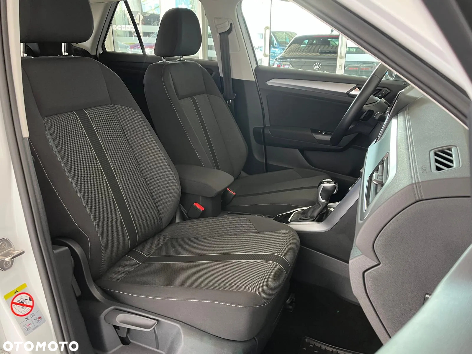 Volkswagen T-Roc 1.5 TSI Life DSG - 16