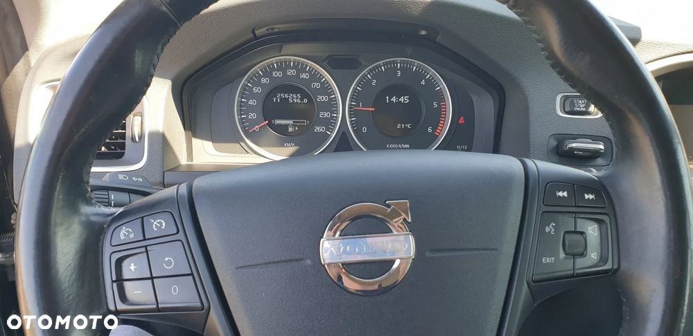 Volvo V60 D2 - 25