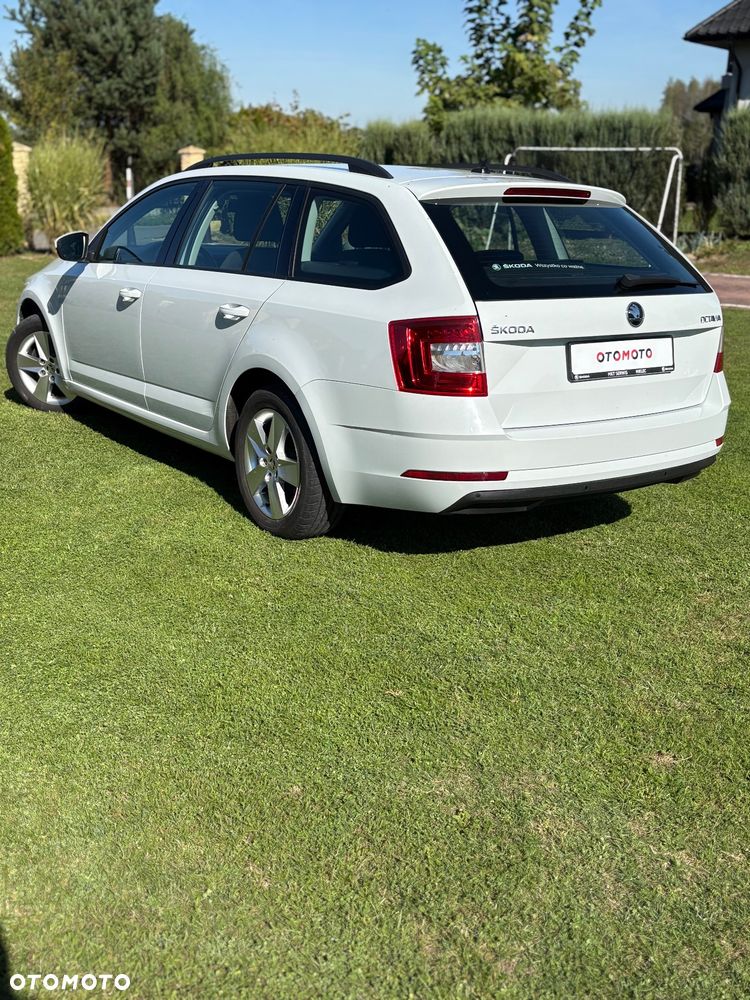 Skoda Octavia 1.5 TSI ACT Ambition DSG - 4