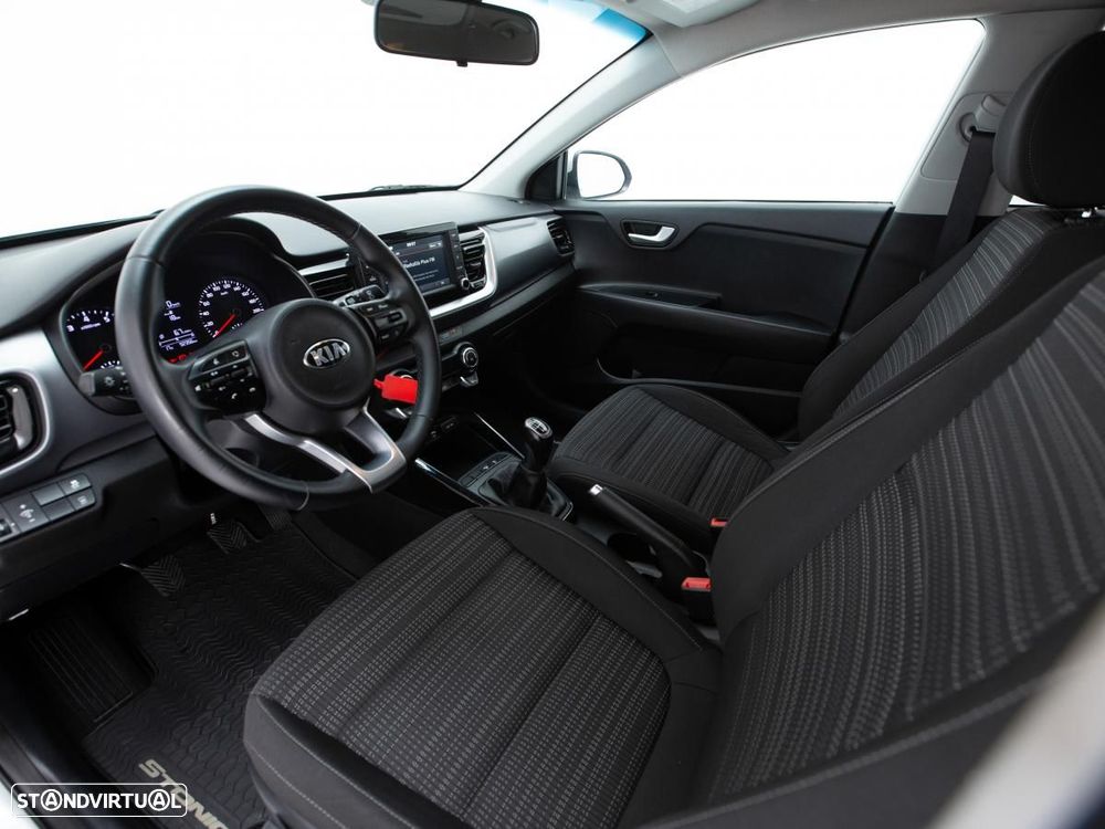 Kia Stonic - 6