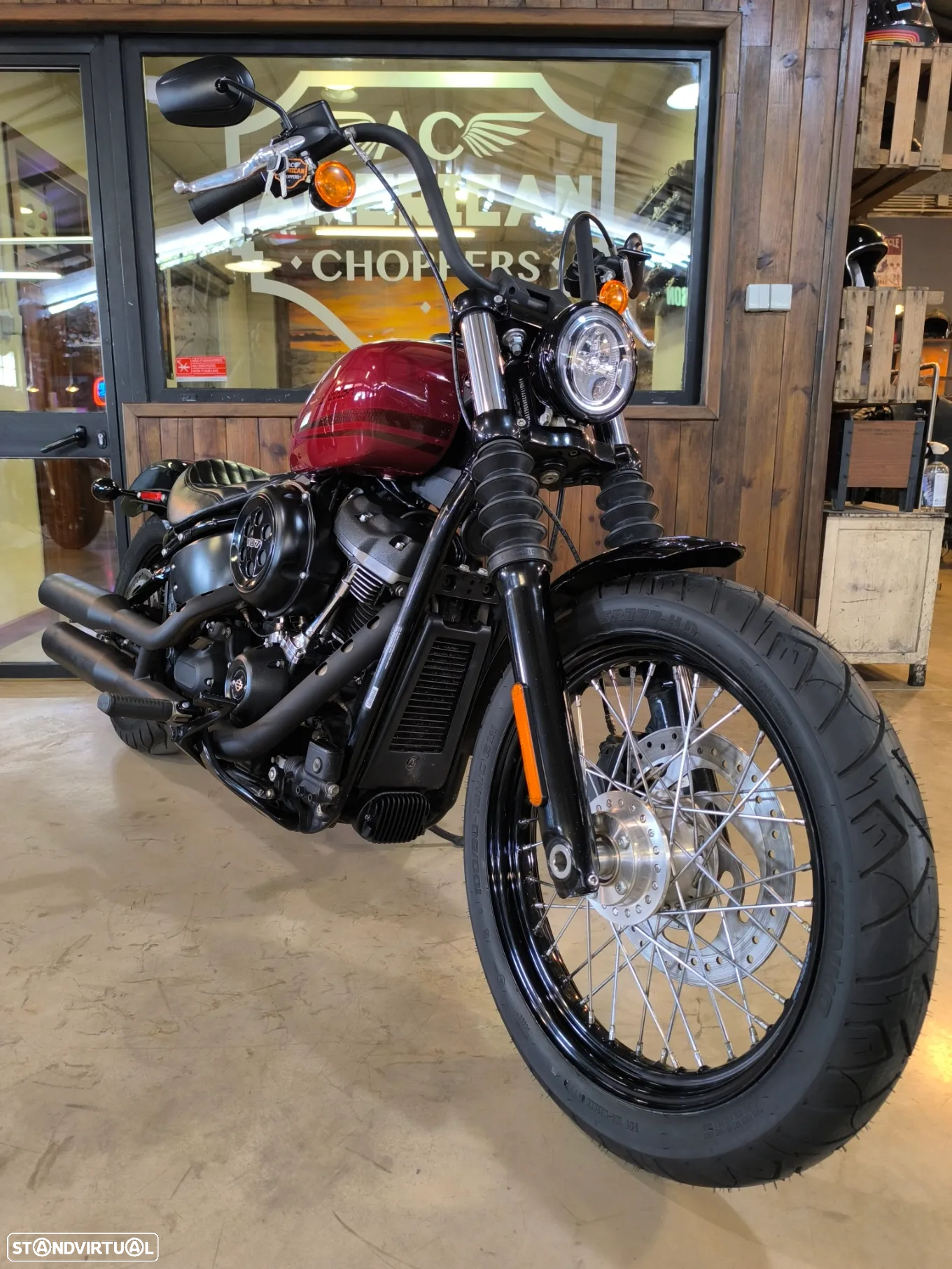 Harley-Davidson Softail Street Bob - 7