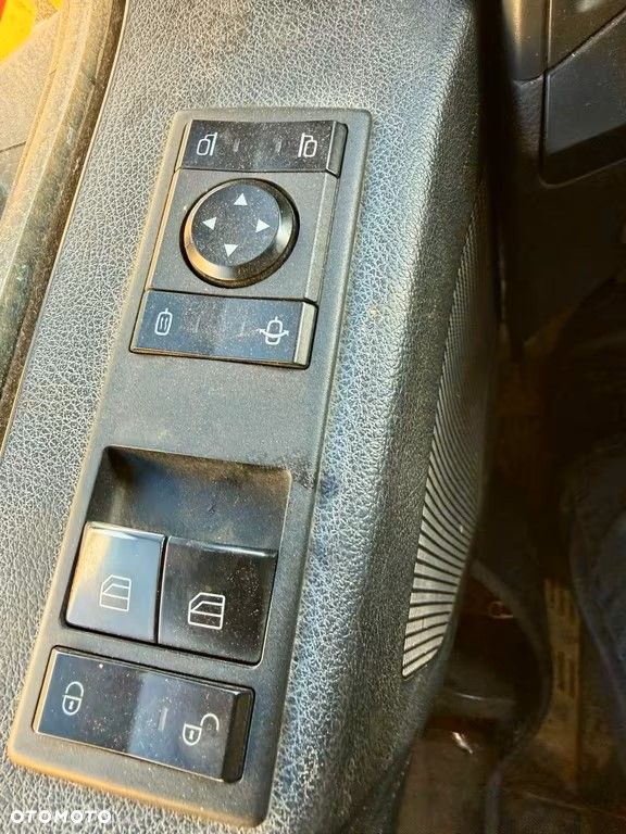 Mercedes-Benz Arocs 1832 K Meiller – Wywrotka 3-stronna / EURO 6 / 105 tys. km / 4X2 - 4