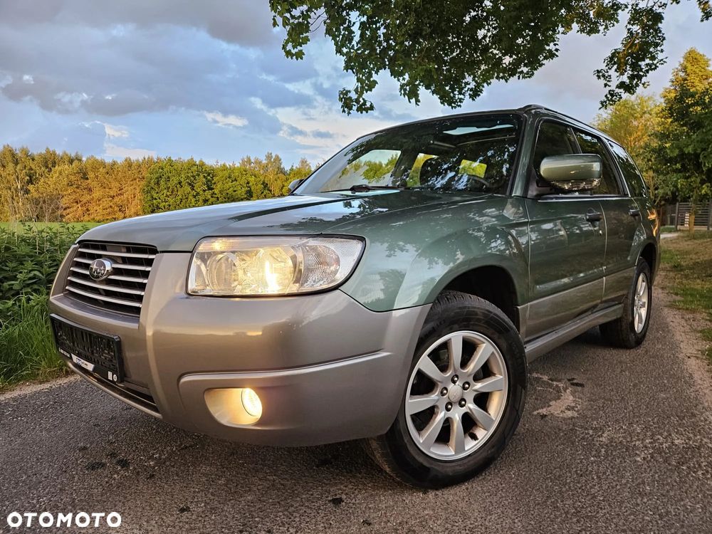 Subaru Forester 2.0 XC Celebration - 1