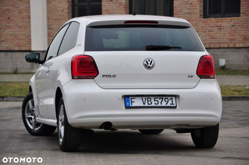 Volkswagen Polo 1.4 Highline - 20