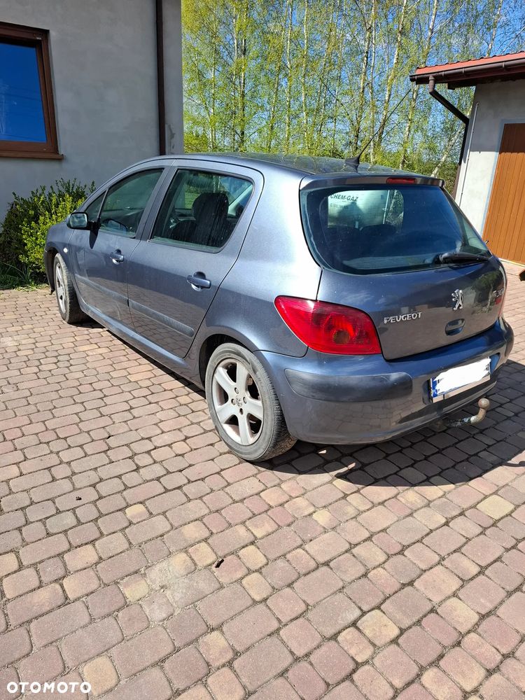 Peugeot 307 - 3