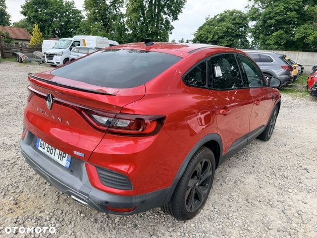 Renault Arkana E-TECH 145 R.S.LINE - 17