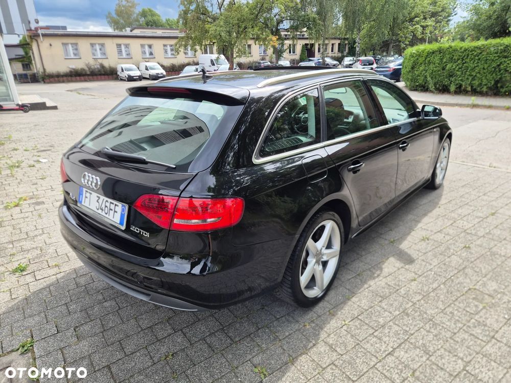 Audi A4 Avant 2.0 TDI DPF S line Sportpaket - 6