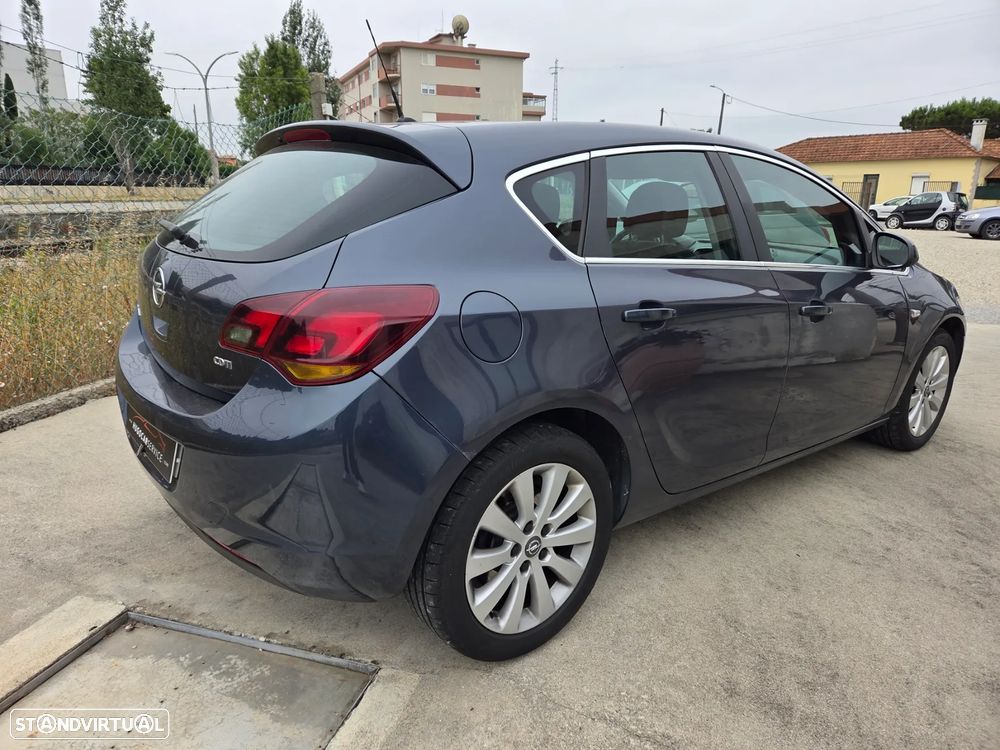 Opel Astra 1.7 CDTI Cosmo - 6