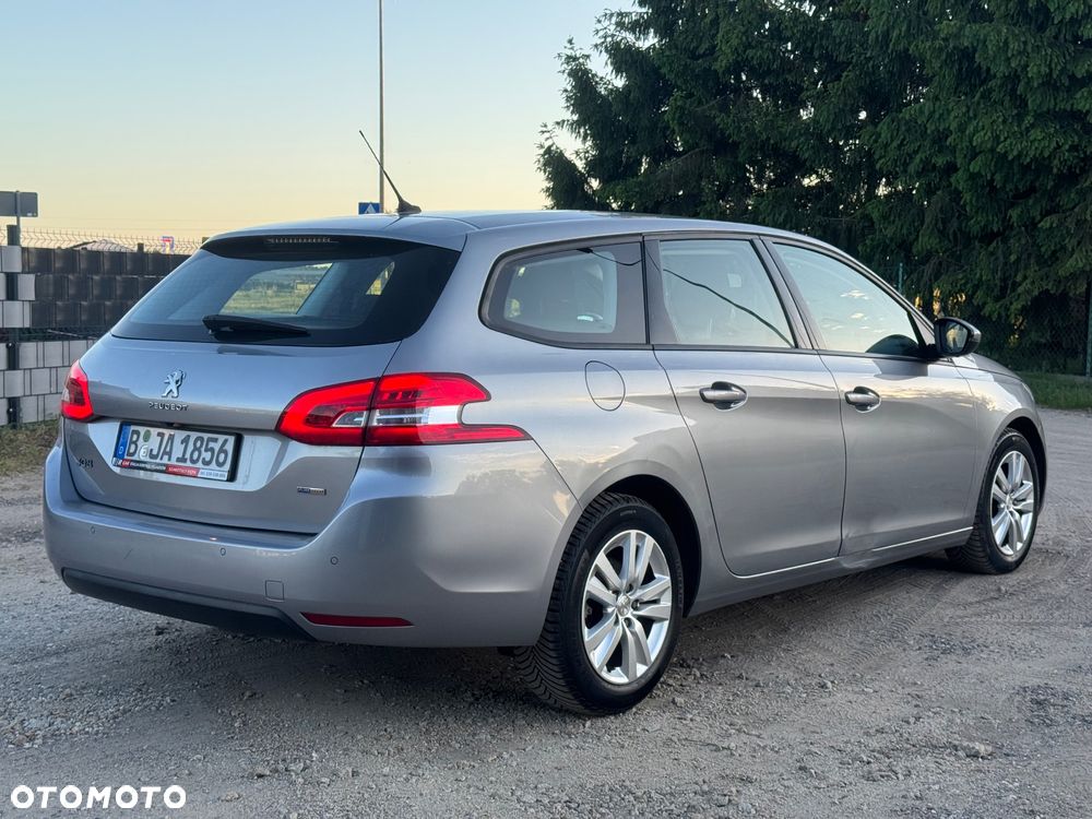 Peugeot 308 - 10