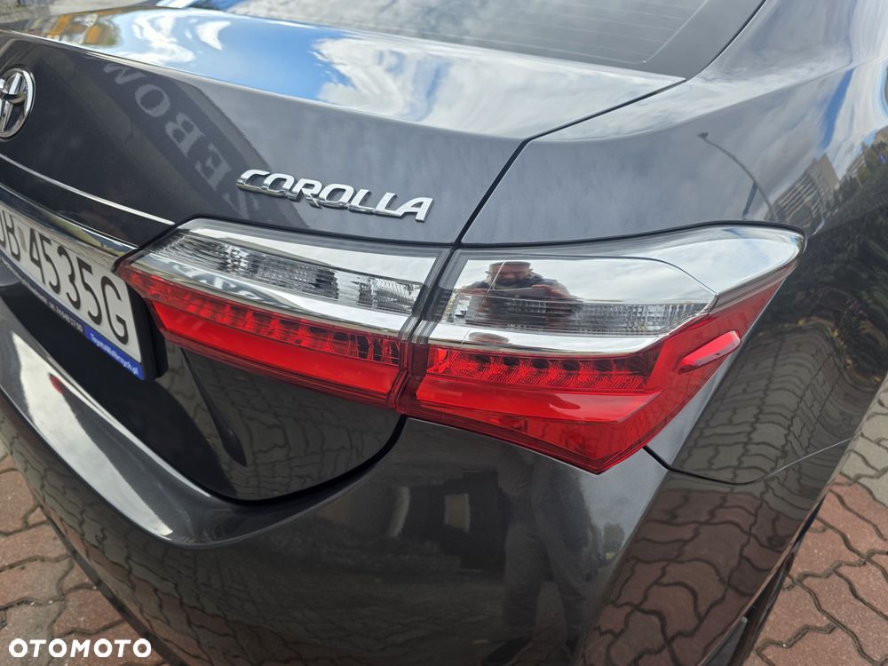 Toyota Corolla 1.6 Prestige - 21