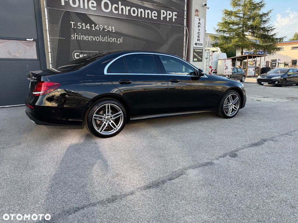 Mercedes-Benz E-Class 2017 photo 5