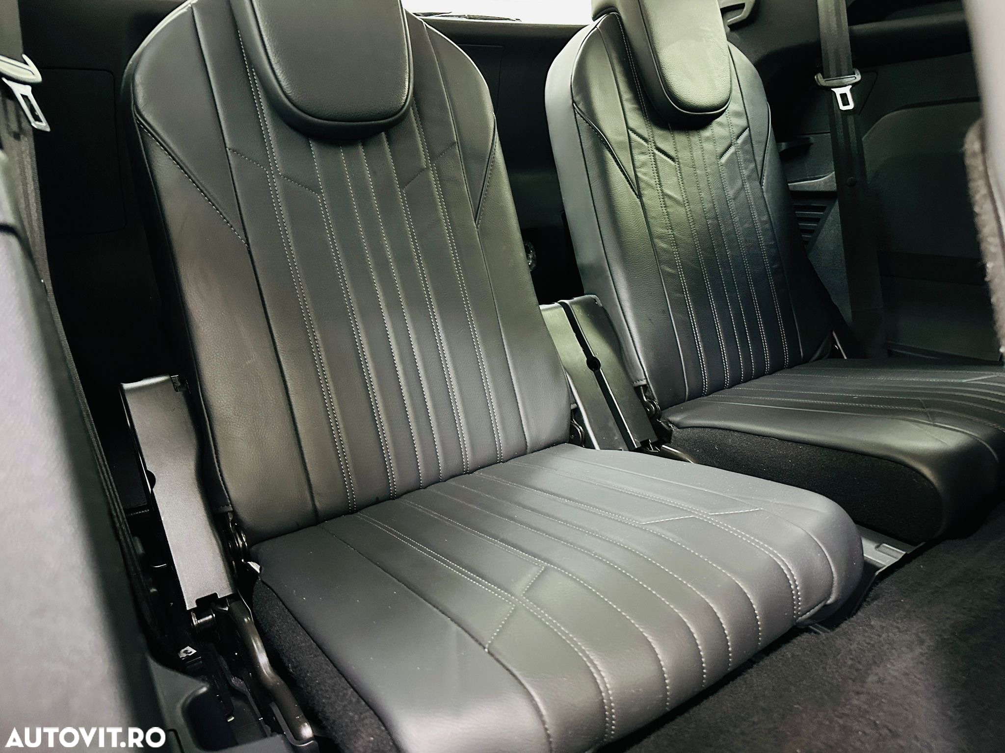Peugeot 5008 - 21