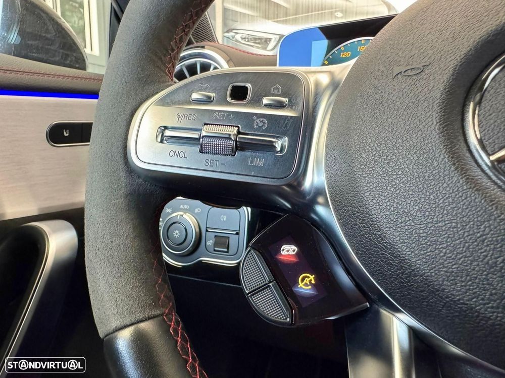 Mercedes-Benz CLA 45 AMG S Shooting Brake 4Matic+ - 12