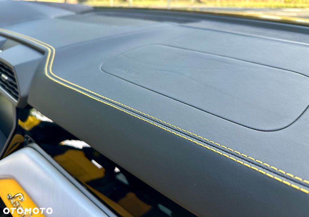 Lamborghini Urus - 26