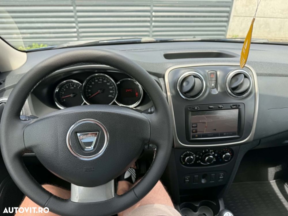 Dacia Sandero TCe 90 Laureate - 10