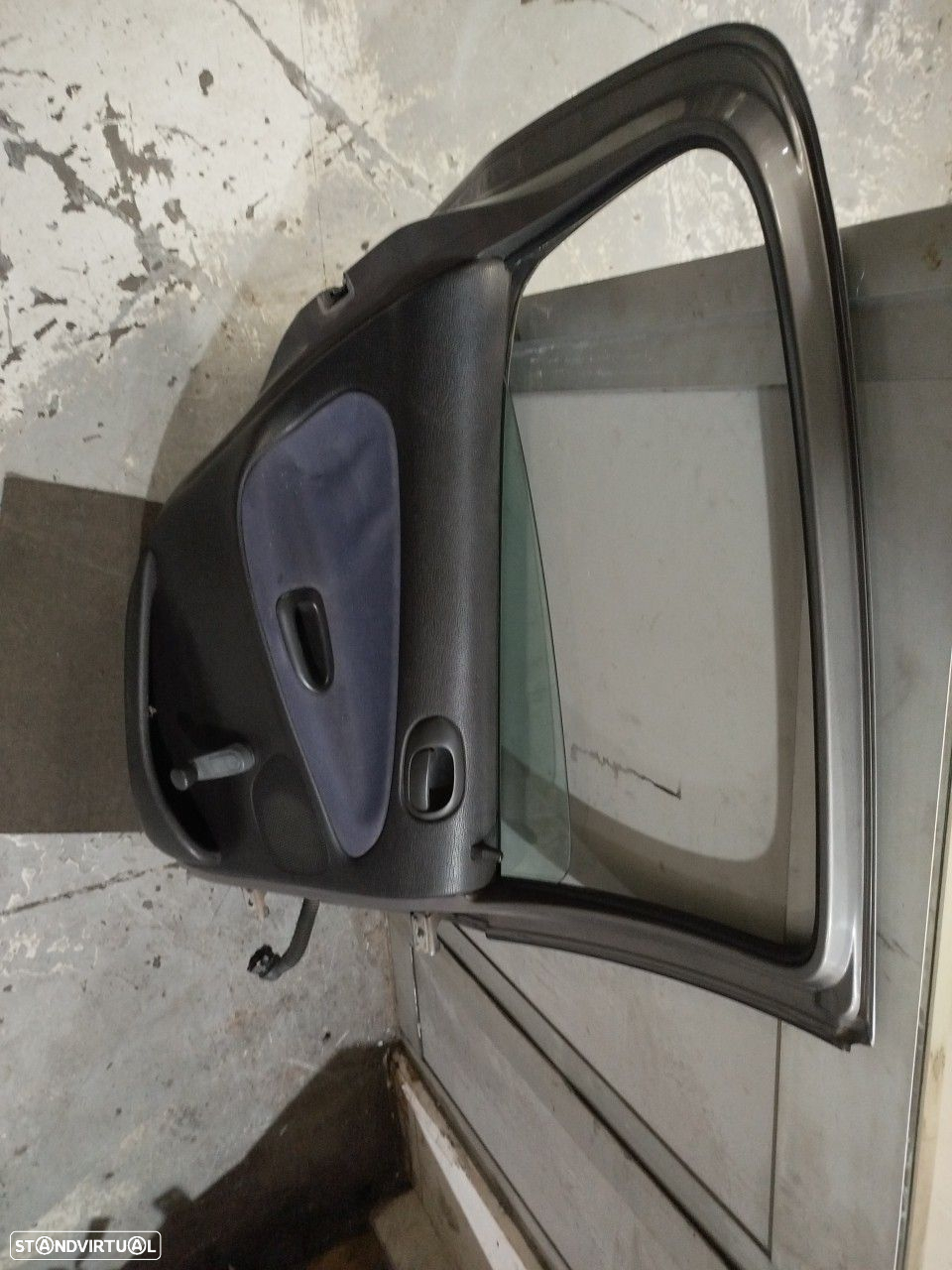 Porta Tras Esq Peugeot 206 Hatchback (2A/C) - 3