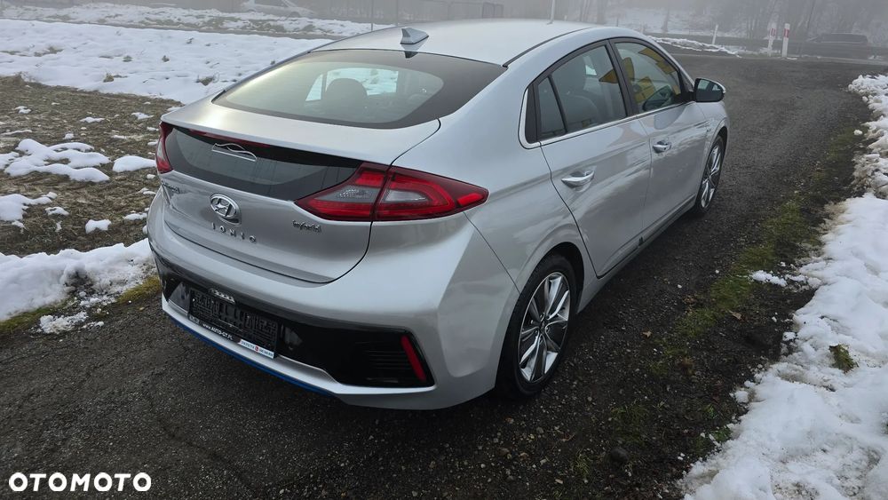Hyundai IONIQ 1.6 GDI Premium - 18