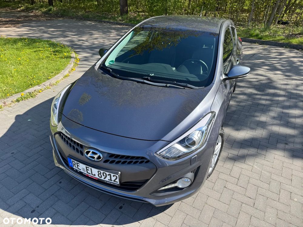 Hyundai i30 1.6 CRDI DCT Premium - 6