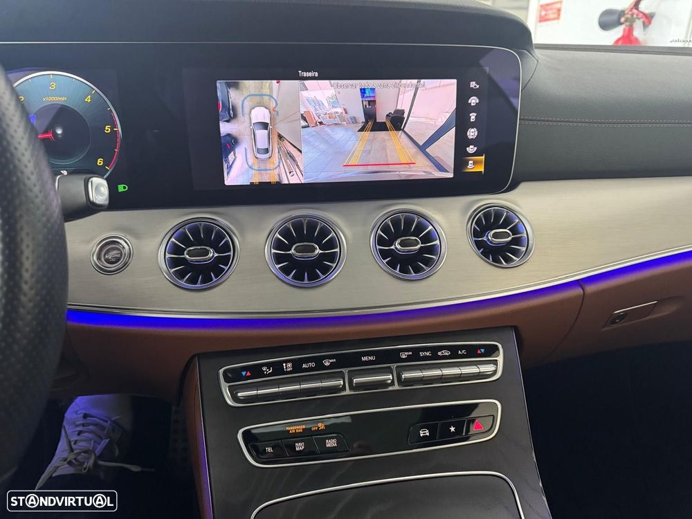 Mercedes-Benz E 220 d AMG Line - 25