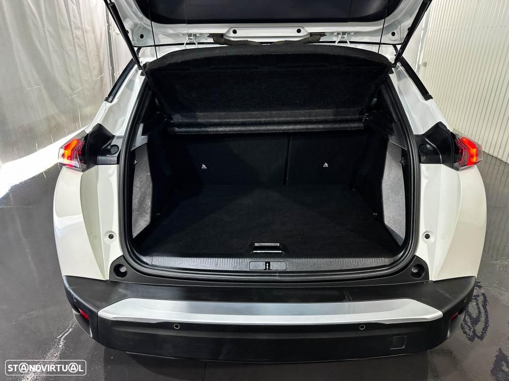 Peugeot e-2008 50 kWh GT Pack - 60