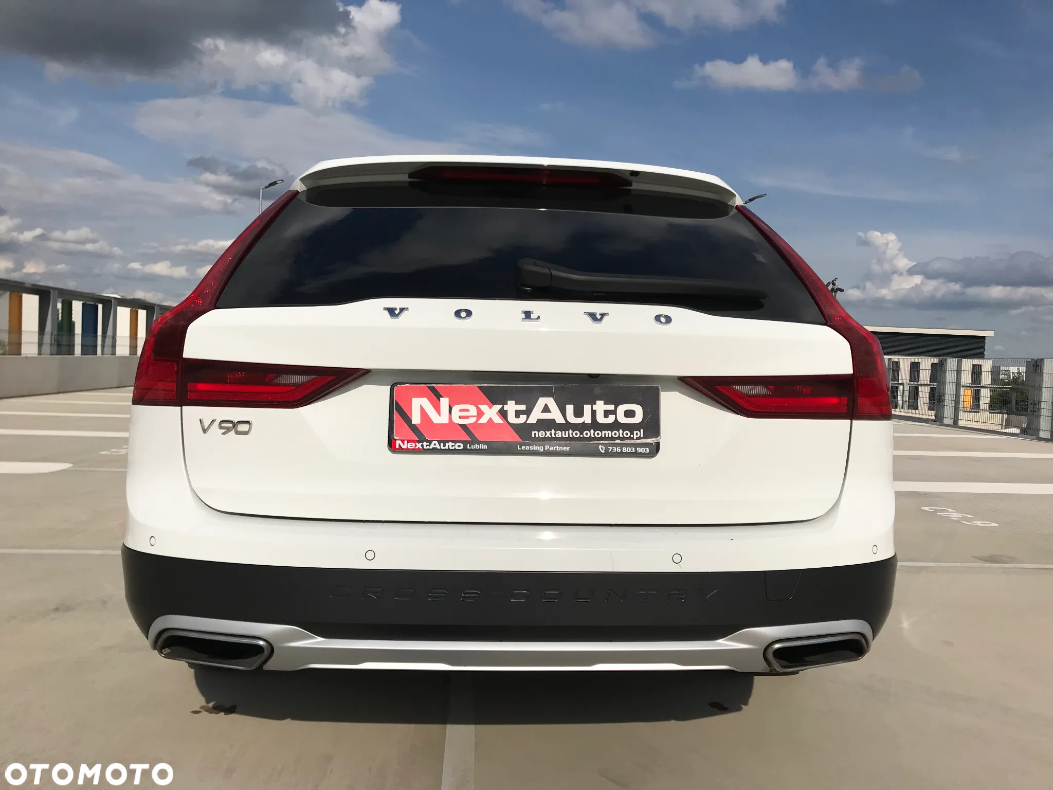 Volvo V90 Cross Country T5 AWD Pro - 6