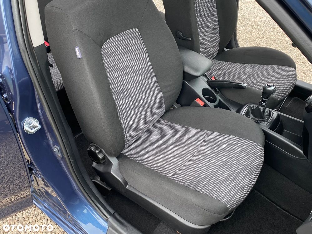 Kia Ceed 1.4 CVVT Attract - 36