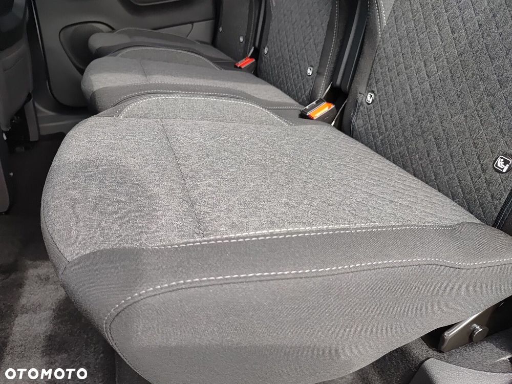 Opel Combo L2 EAT8 (bryg.) - 14