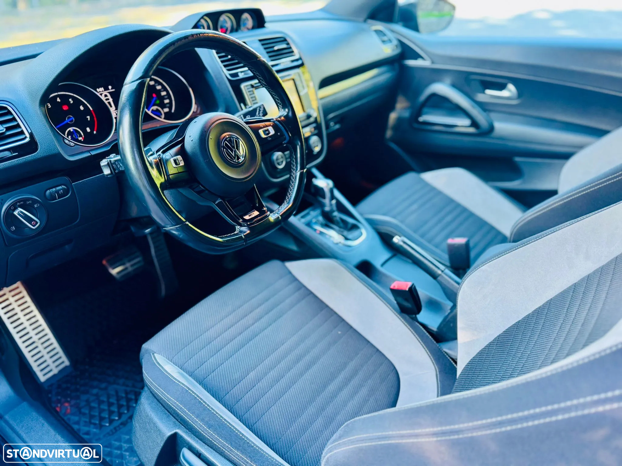 VW Scirocco 2.0 TSI R DSG - 15