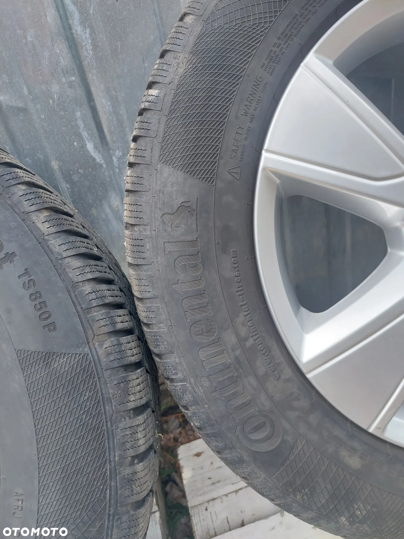 KOŁA ALUFELGI FELGI VOLVO XC40 XC60 235/60 R17 Opony Zimowe CONTINENENTAL WINTERCONTACT - 5