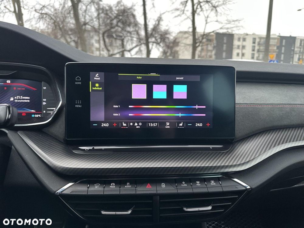 Skoda Octavia 2.0 TDI RS DSG - 19