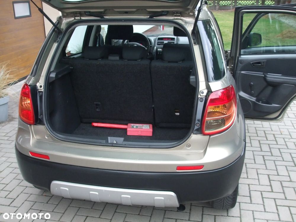 Fiat Sedici 1.9 Multijet 4x2 Dynamic Plus - 29