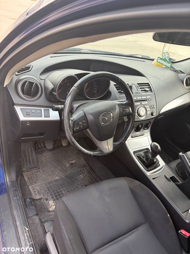 Mazda 3 1.6 Comfort EU5 - 6
