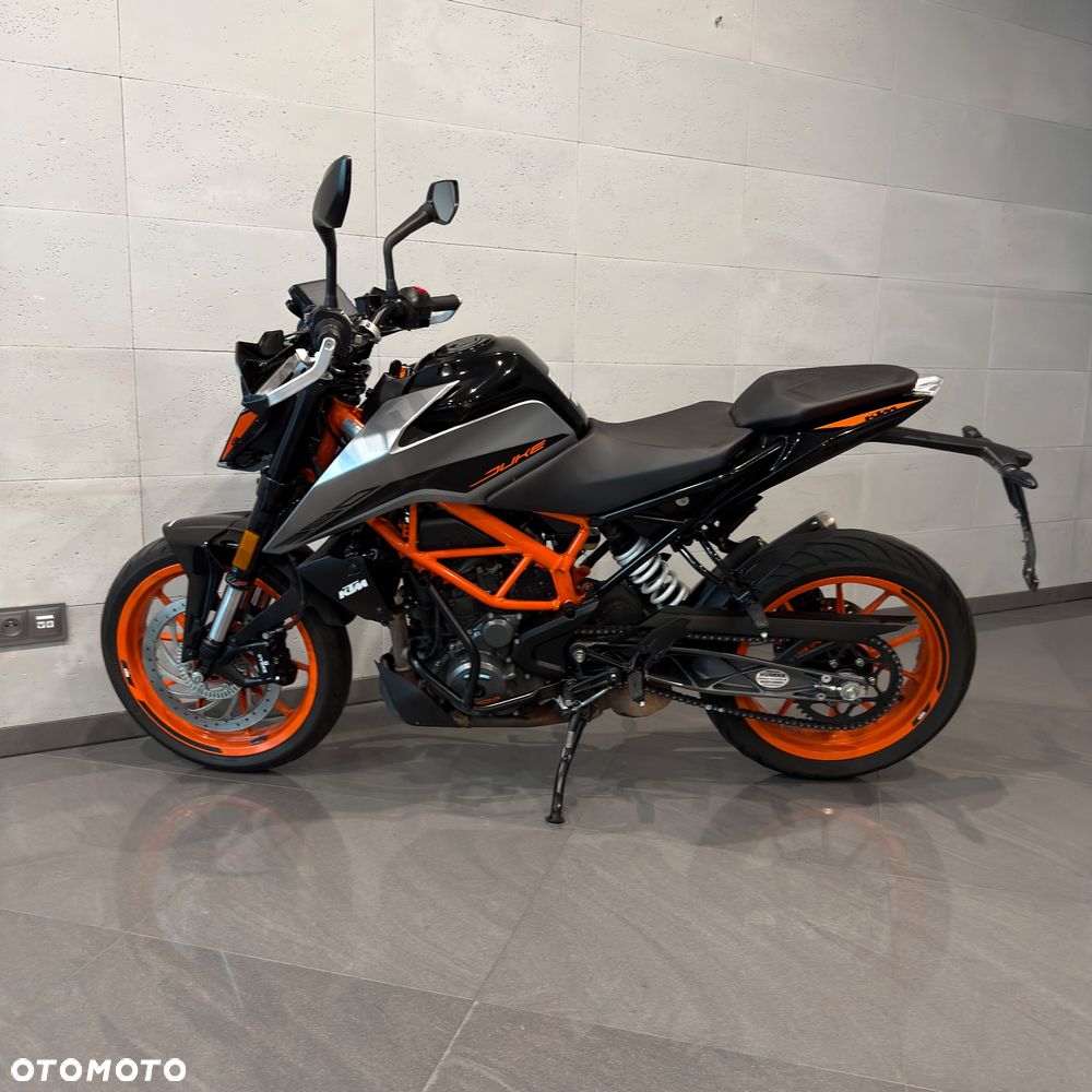 KTM Duke 390 - 8