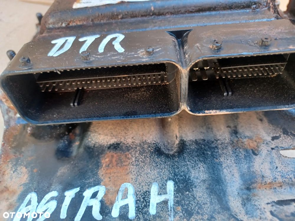 STEROWNIK SILNIKA OPEL 1.7 CDTI MB2758004854 EC - 5